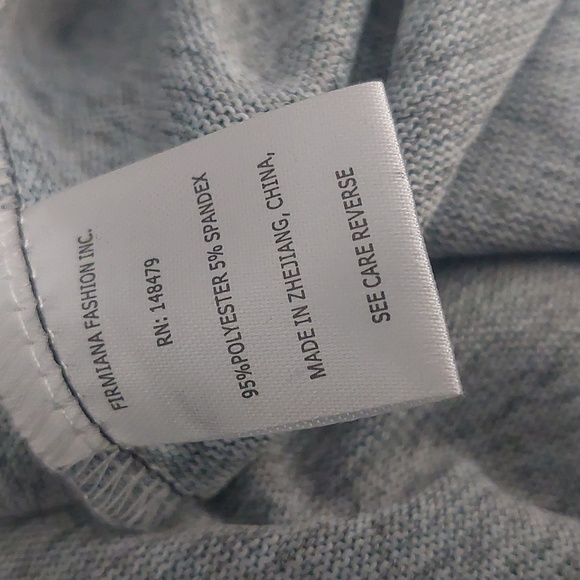 NWT woman's‎ top Large - Picture 7 of 8